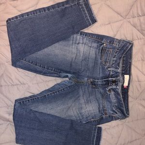 KOHL’S COMFORTABLE SKINNY JEANS!